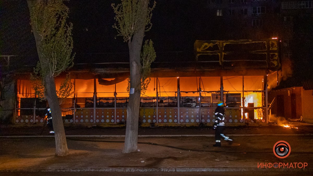 В Днепре в переулке Крушельницкой сгорел магазин