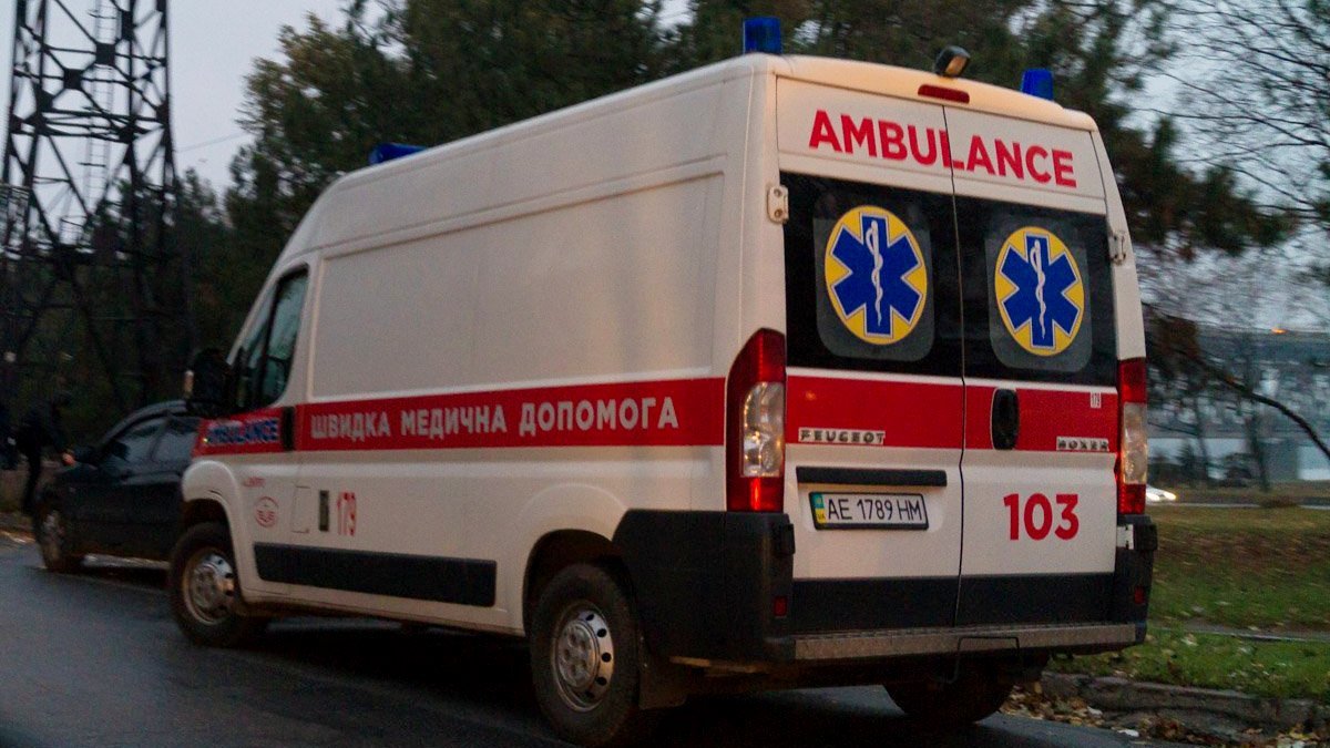 В Днепре ищут свидетелей аварии на Игрени: пострадавший в тяжелом состоянии