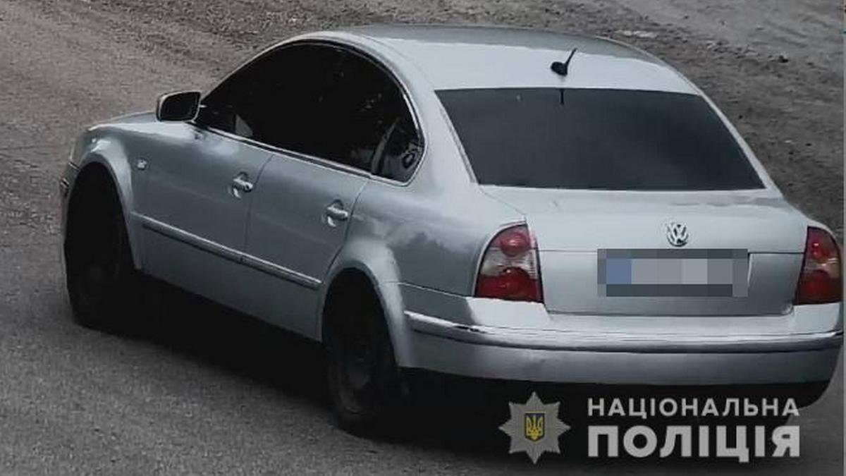 На Днепропетровщине мужчины ограбили машину и пытались сбежать в Полтавскую область