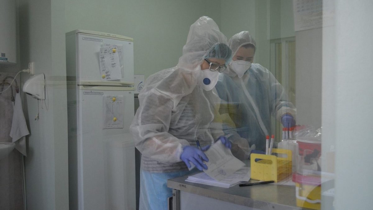 Днепропетровская область увеличила количество лабораторных исследований на COVID-19