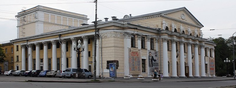 Театр Горького в Днепре переименовали