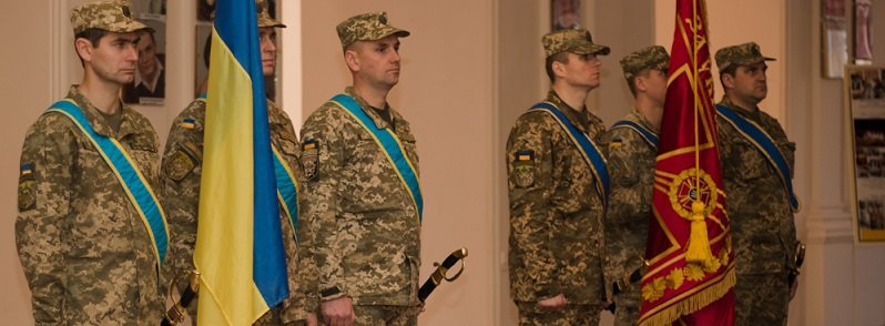 В Днепре отмечают 25-ю годовщину Вооруженных Сил Украины (ФОТО)