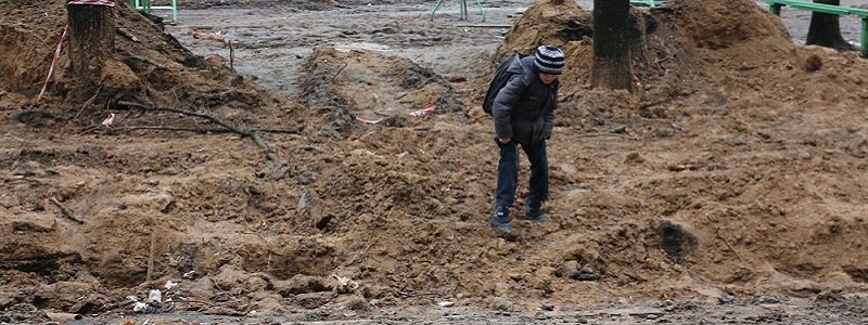 По колено в грязи: что происходит на Тополе-2 (ФОТО, ВИДЕО)