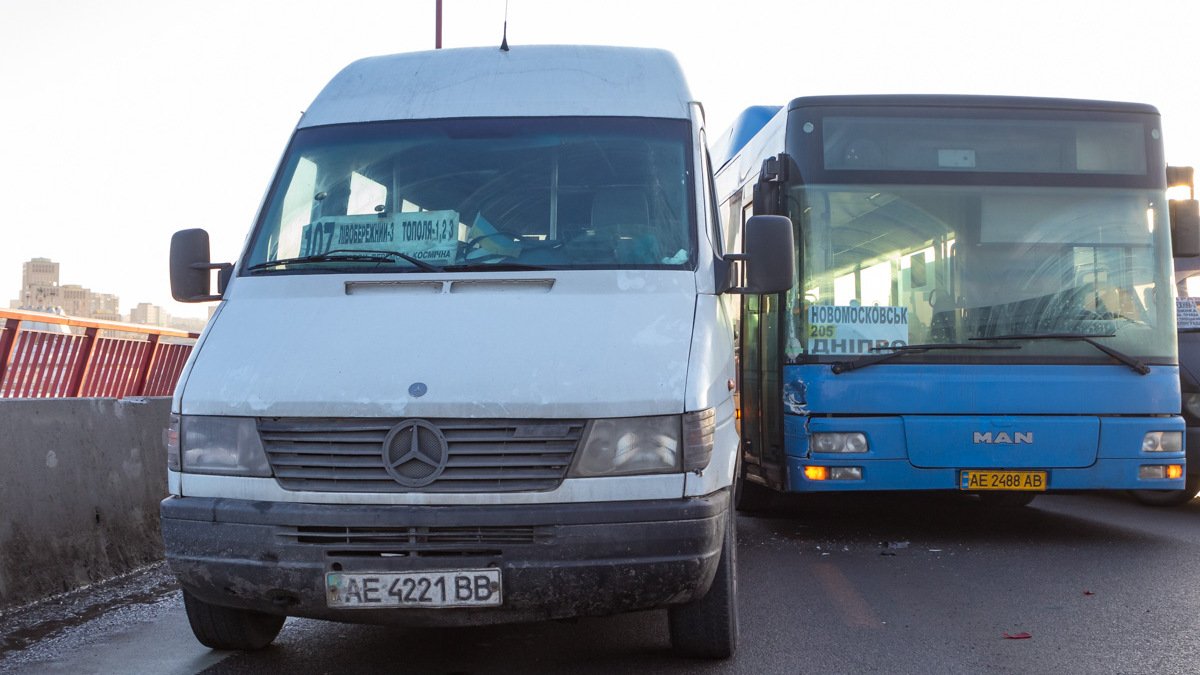 В Днепре 107-й маршрут возвращается к работе: на линию выйдут большие автобусы