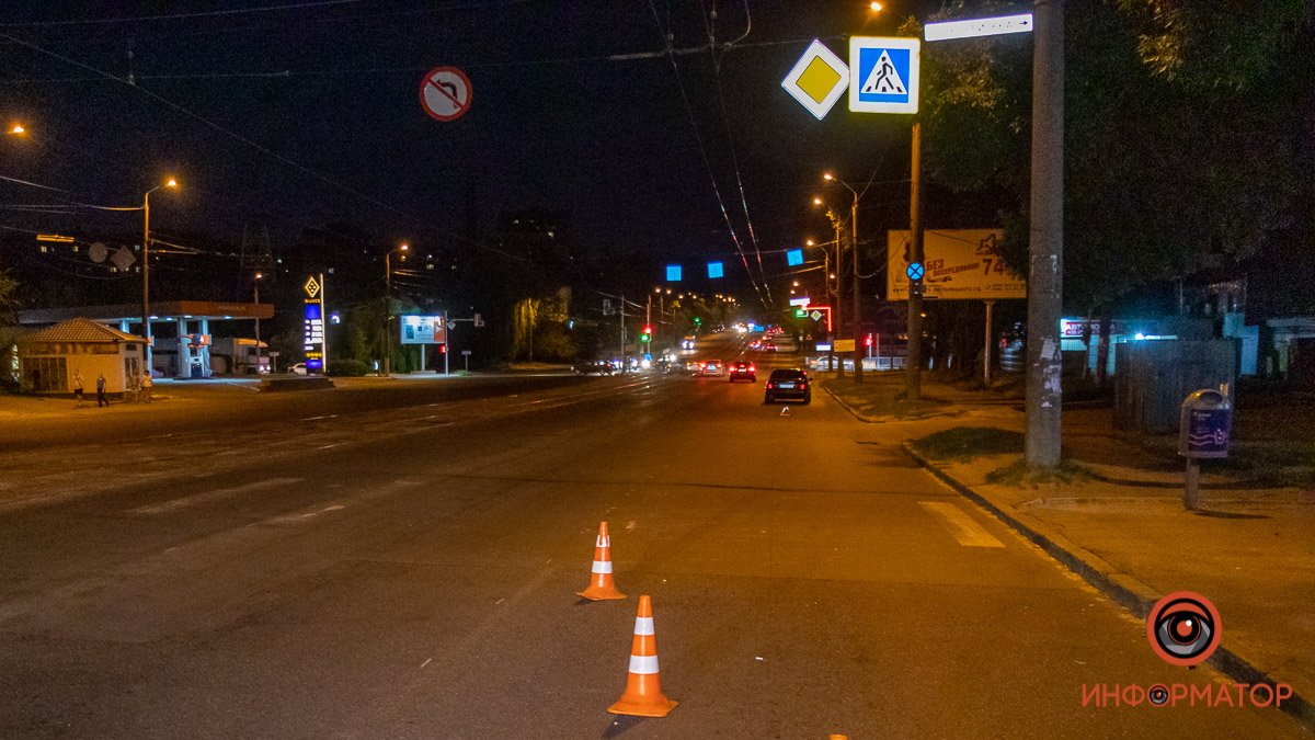 В Днепре на проспекте Богдана Хмельницкого BMW сбил 11-летнюю девочку