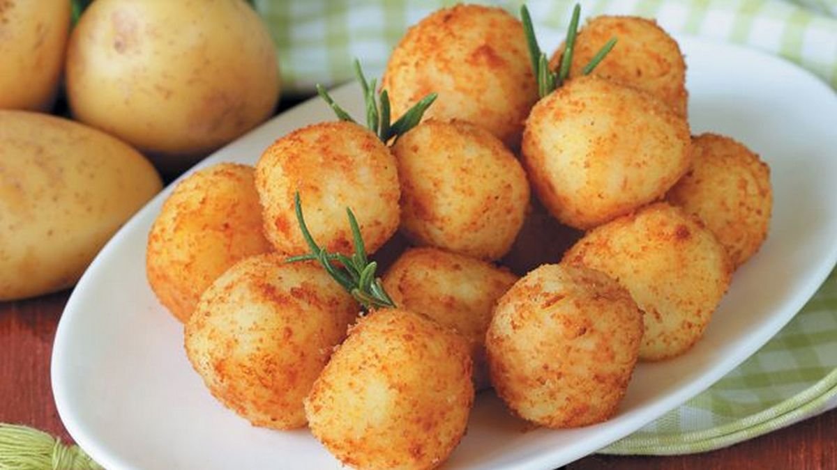 Полезные и вкусные рецепты: как приготовить картофельные шарики в домашних условиях