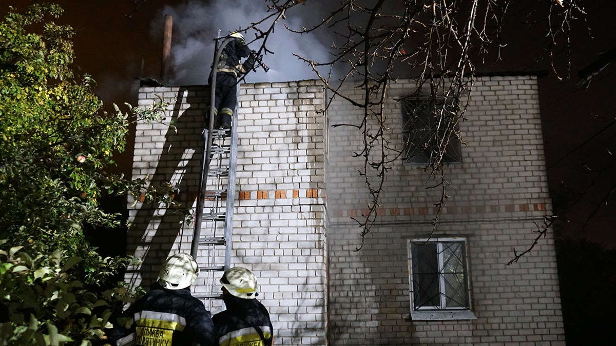 Под Днепром сгорела двухэтажная дача