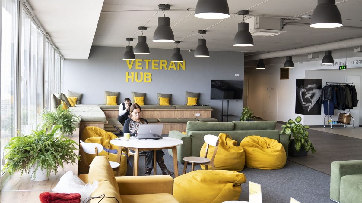 В Днепре открылся Veteran Hub: как работает новое пространство для поддержки ветеранов
