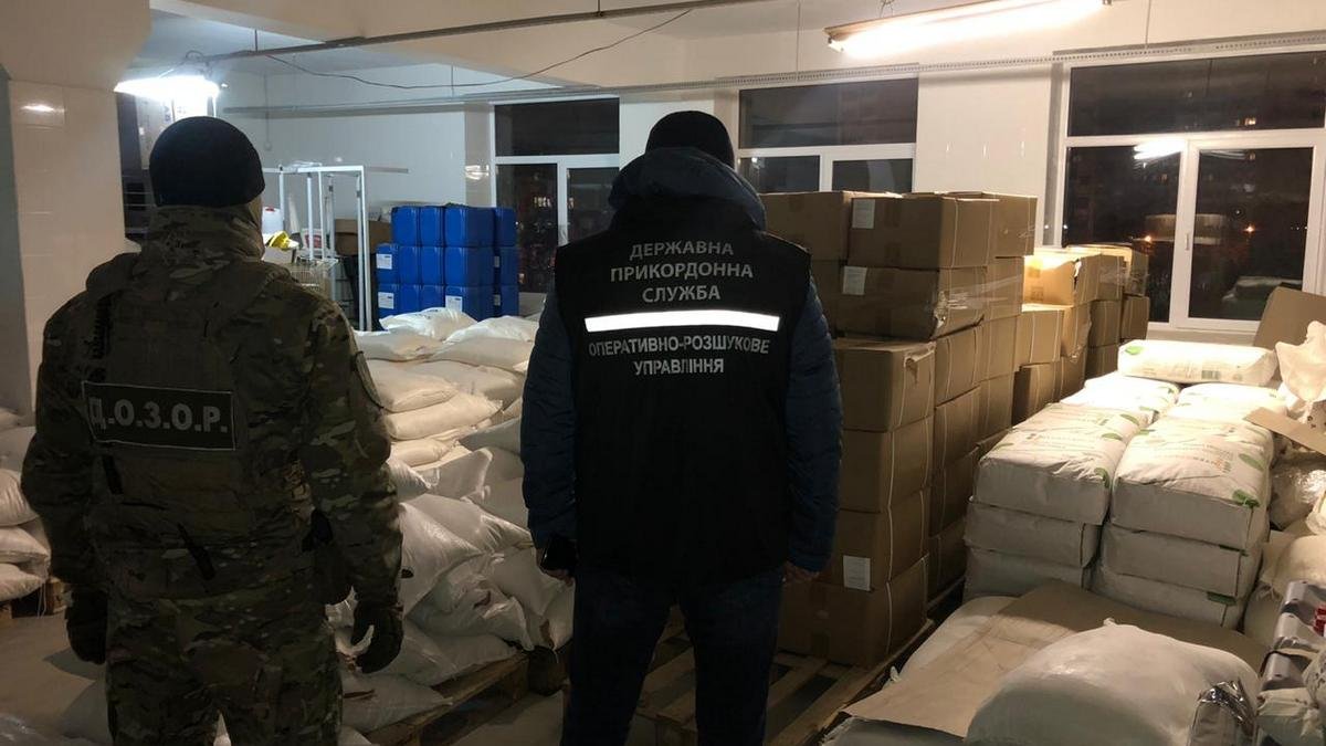 В Днепре и Харькове изъяли 500 тонн контрабандных морепродуктов