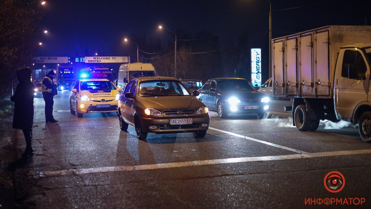 В Днепре на Запорожском шоссе мужчина умер за рулем ZAZ Lanos