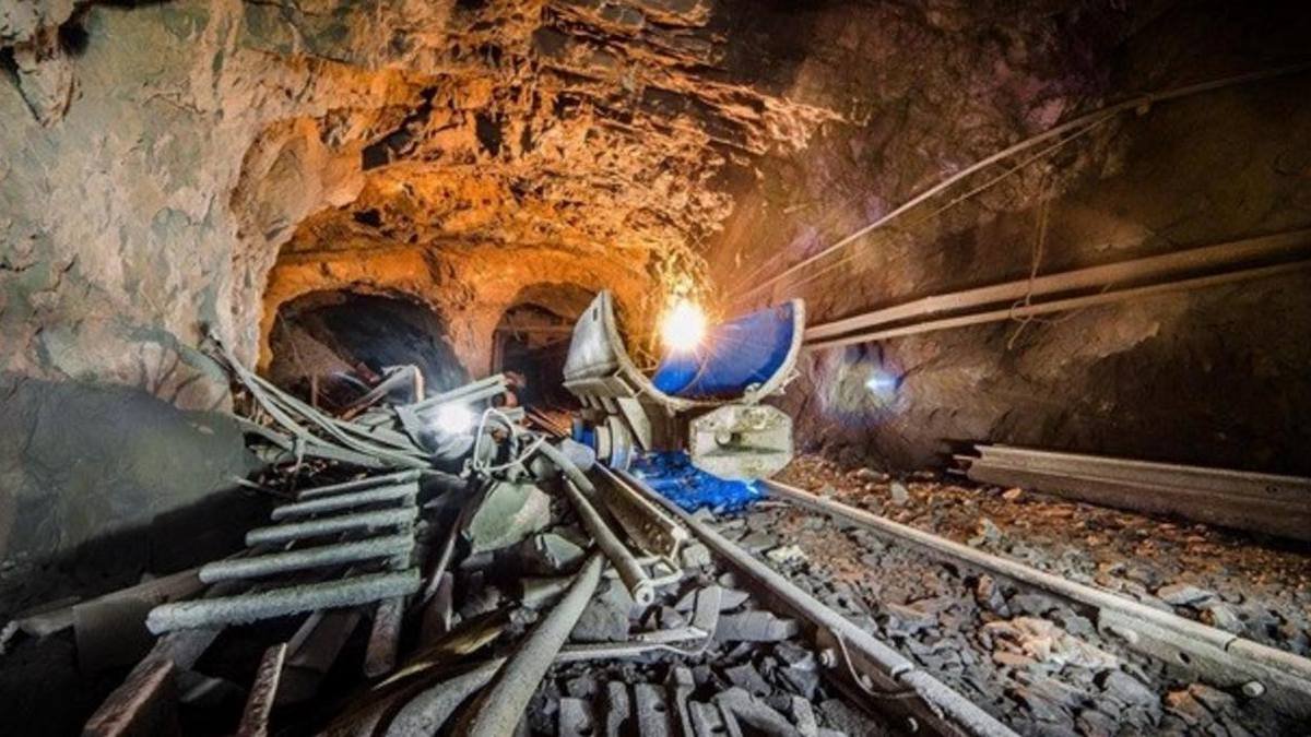 В Кривом Роге под завалами в шахте нашли двух работников: открыто уголовное дело