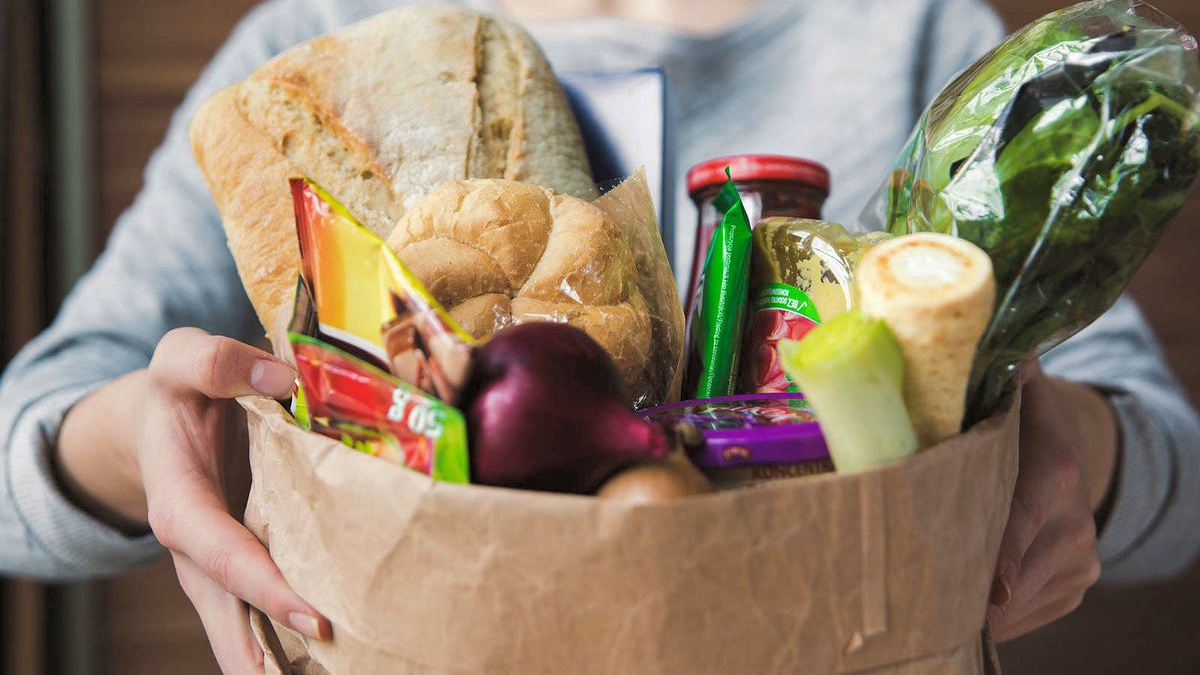 Какие доставки продуктов в Днепре помогут подготовиться к Новому году