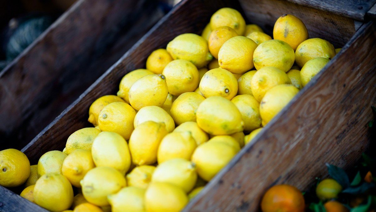 АТБ продолжает акцию «Витамин дня»: когда можно купить лимоны с огромной скидкой