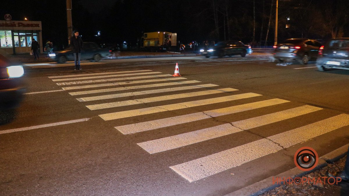 В Днепре на проспекте Хмельницкого водитель ВАЗ сбил 12-летнего мальчика на пешеходном переходе