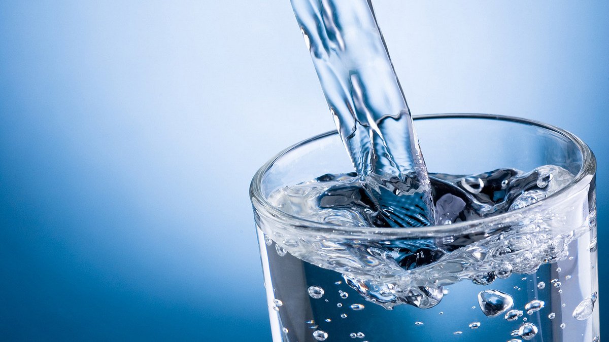 Почему стоит пить только качественную воду?