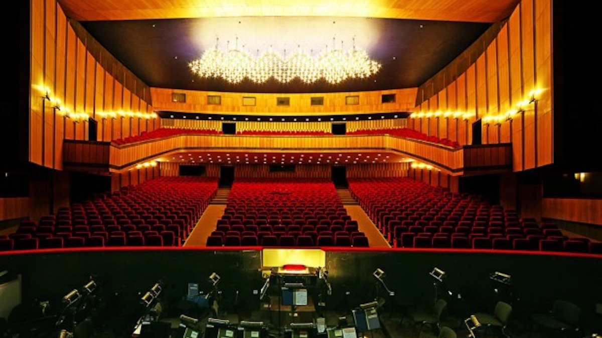 После гастролей в Бельгии и Нидерландах на сцену Днепропетровского театра оперы и балета возвращается опера "НАБУККО"
