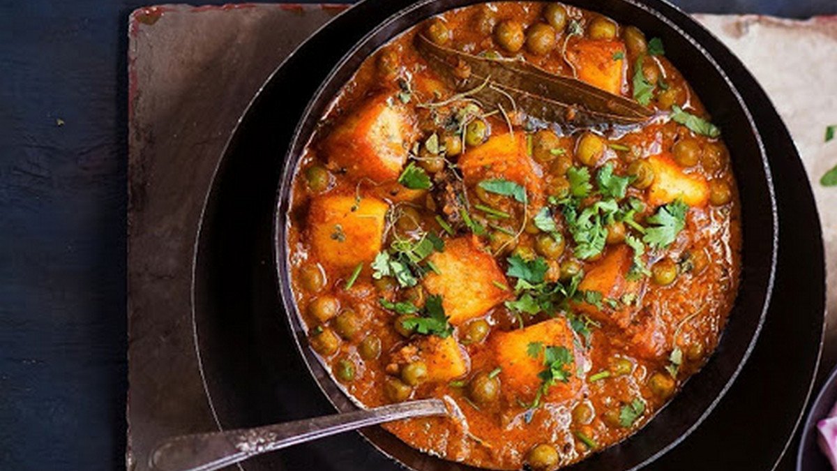 Простые и полезные рецепты: как приготовить индийское блюдо из панира "Сабджи"