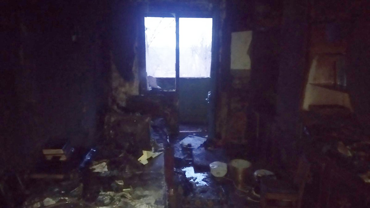 В Днепропетровской области из выгоревшей квартиры вынесли мужчину без сознания