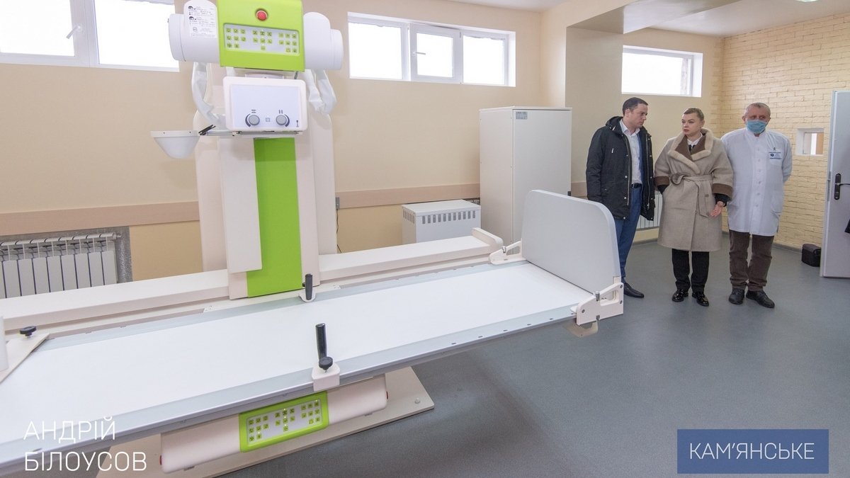 В больнице Каменского открыли новый рентген кабинет с современным оборудованием