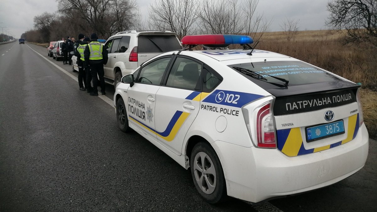 В Днепре Lexus превысил скорость и скрылся от полиции: у водителя признаки наркоопьянения