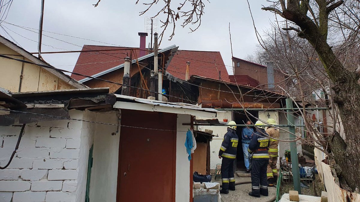 В Днепре на улице Аптекарская Балка горел частный дом