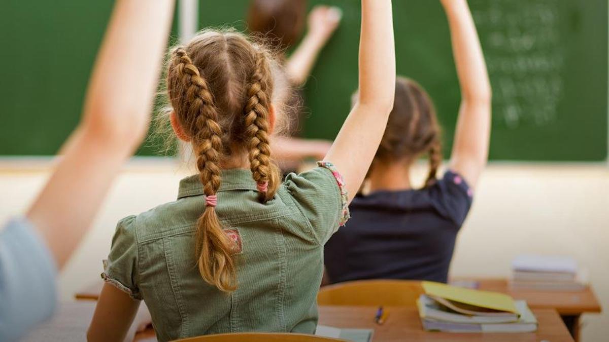В каких школах Днепра могут открыть лицеи и гимназии