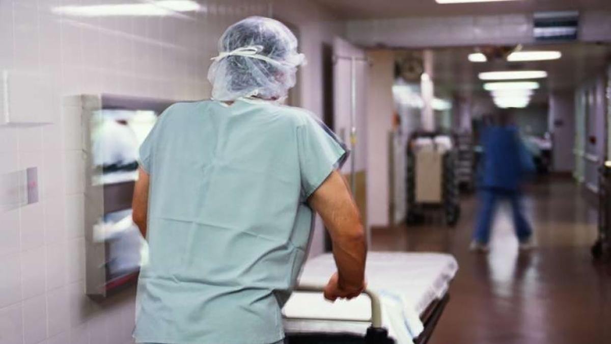 Сколько больных коронавирусом находятся на стационаре в больницах Днепра