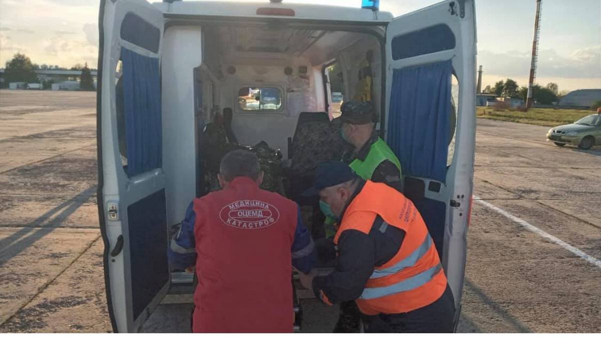В Днепр из зоны ООС эвакуировали бойца с осколочным ранением глаз