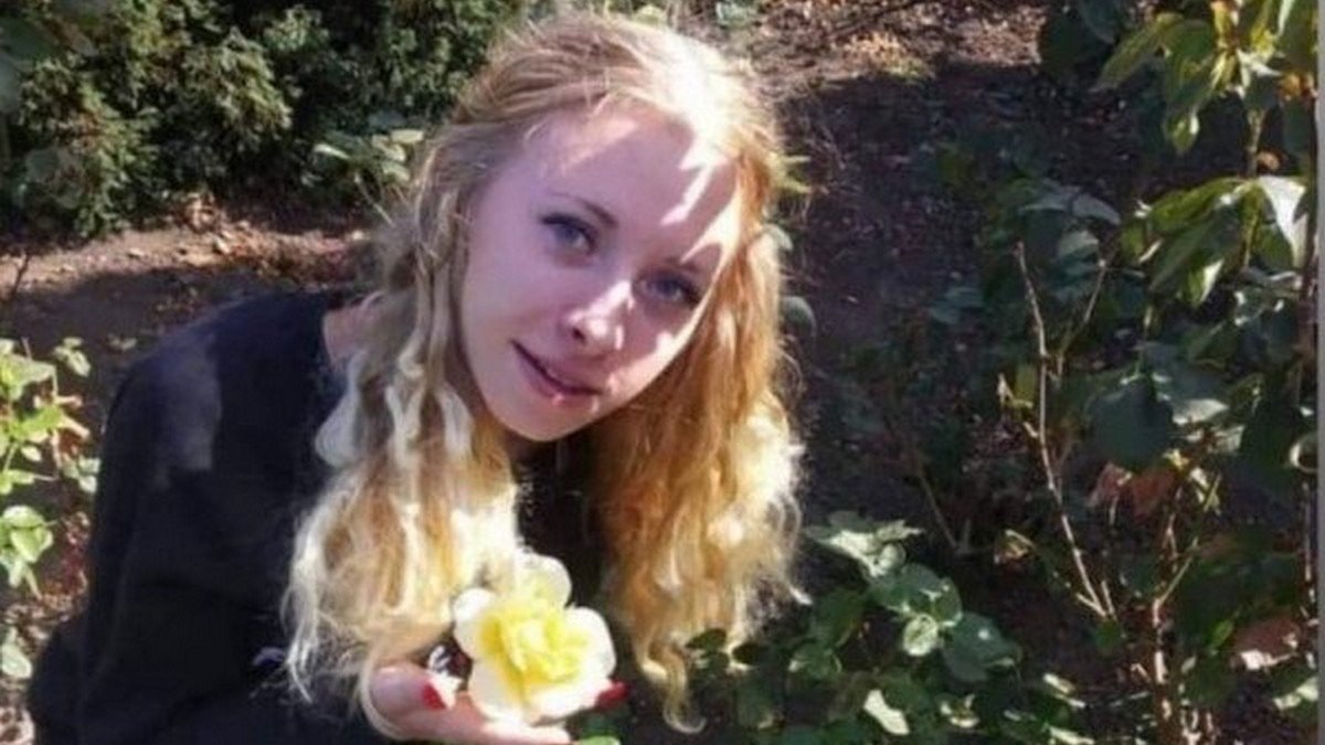 В Днепропетровской области нашли повешенной девушку, которую искали три дня