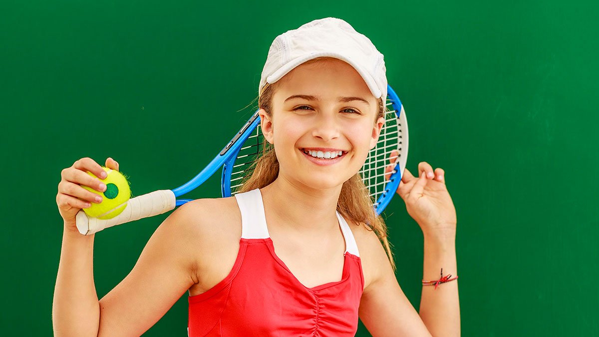 В Днепре Федерация тенниса открыла бесплатную школу тенниса для детей
