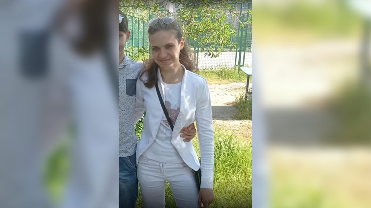 В Днепропетровской области 16-летняя девушка вышла из дома и пропала