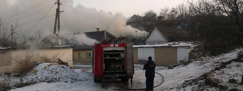 В Диевке горела пристройка к дому (ВИДЕО)