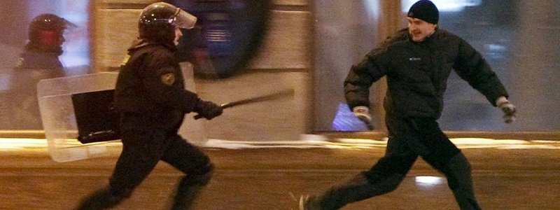 Ночная погоня в Днепре: патрульные преследовали вооруженного преступника (ФОТО)