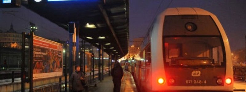 В Украине появился первый поезд с вагонами-трансформерами: как он выглядит (ФОТО)