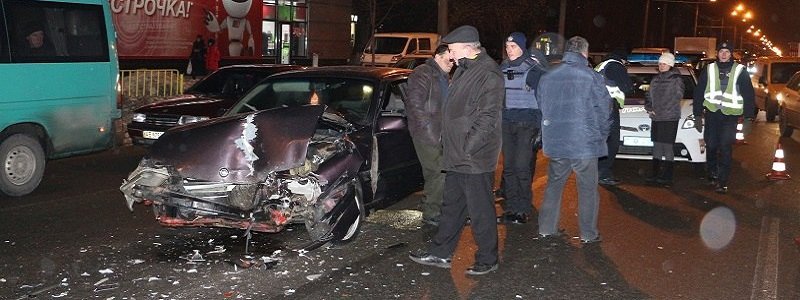 ДТП на Слобожанском проспекте: столкнулись 4 автомобиля (ФОТО, ВИДЕО)
