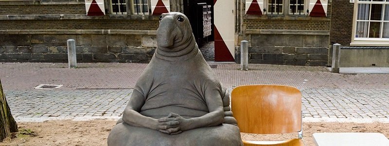 Загадочное существо захватывает мир: в Днепре может появиться статуя Ждуна (ФОТО)