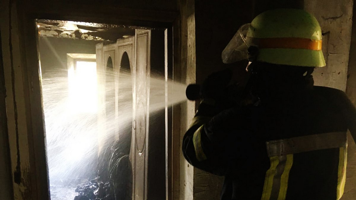 В Днепропетровской области в сгоревшем доме нашли тело мужчины