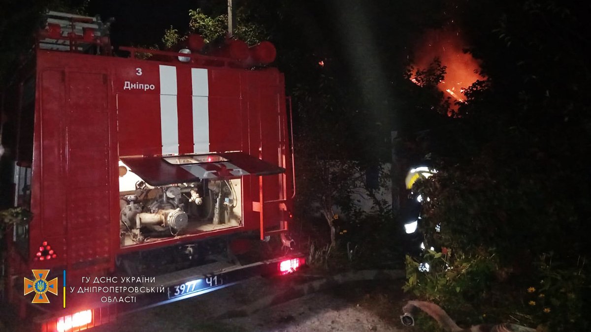 В Днепропетровской области горел жилой дом: погибла женщина