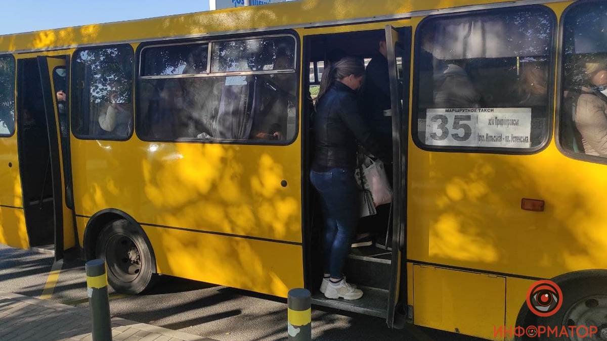 В Днепре вместо больших автобусов вернули "Богданы": в чем причина