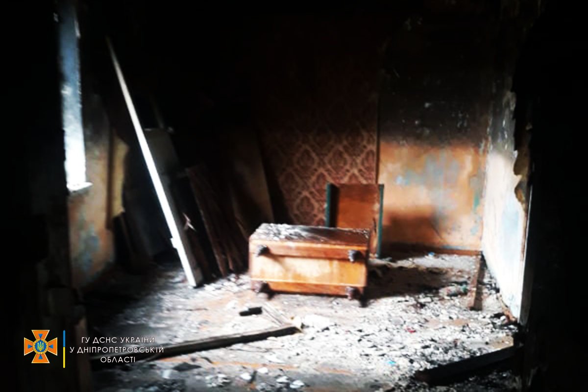 В Днепре на Гагарина горел жилой дом