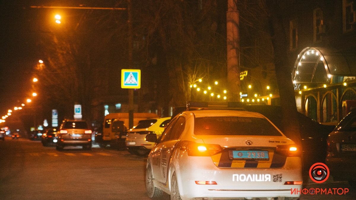 Стрельба в кафе на Яворницкого в Днепре: мужчину доставили в больницу