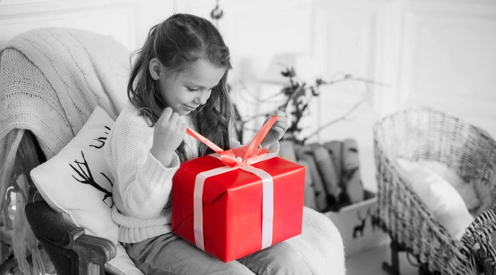 Благодійний етикет: правила відвідування та дарування подарунків дітям, які позбавлені батьківської опіки