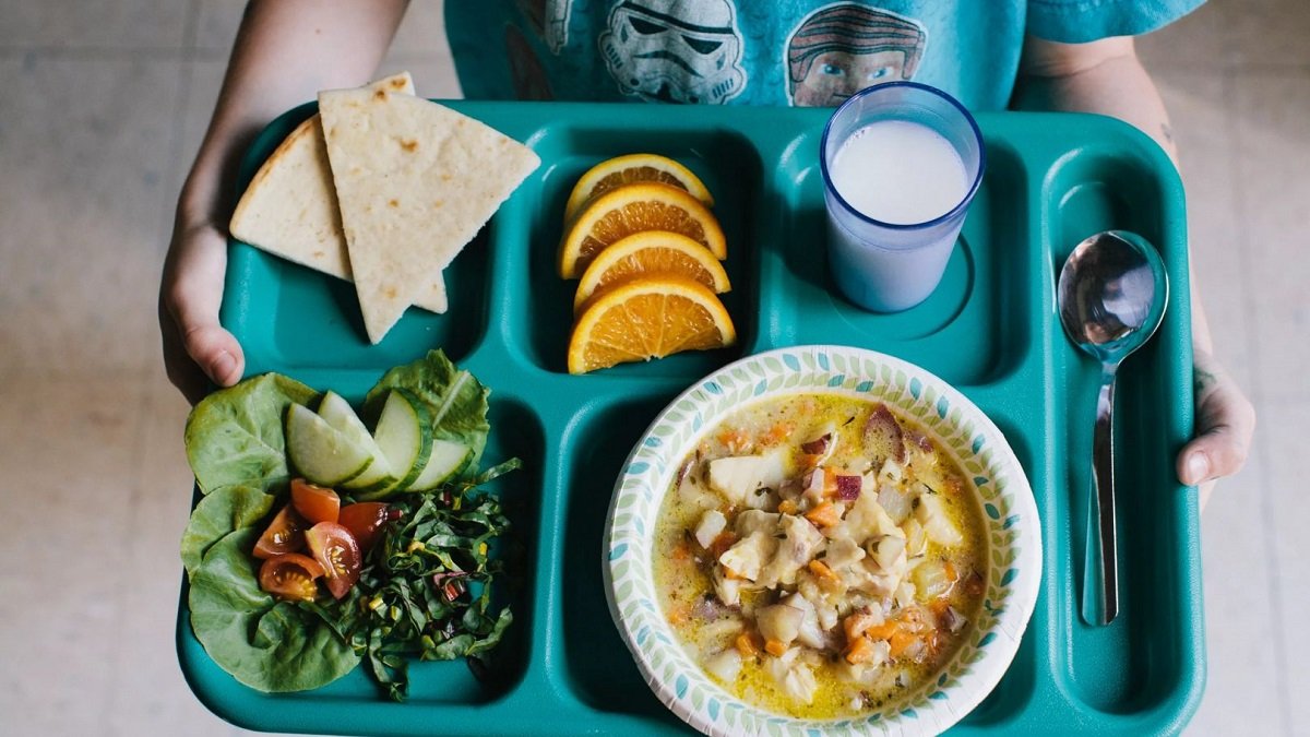 Какими будут блюда по новым нормам питания для школьников и дошкольников