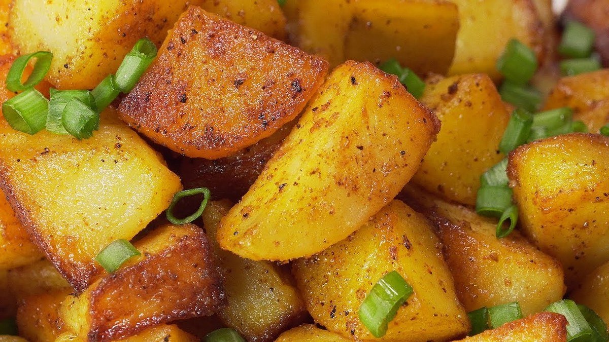 Вкус детства: рецепт жареной картошки с хрустящей корочкой