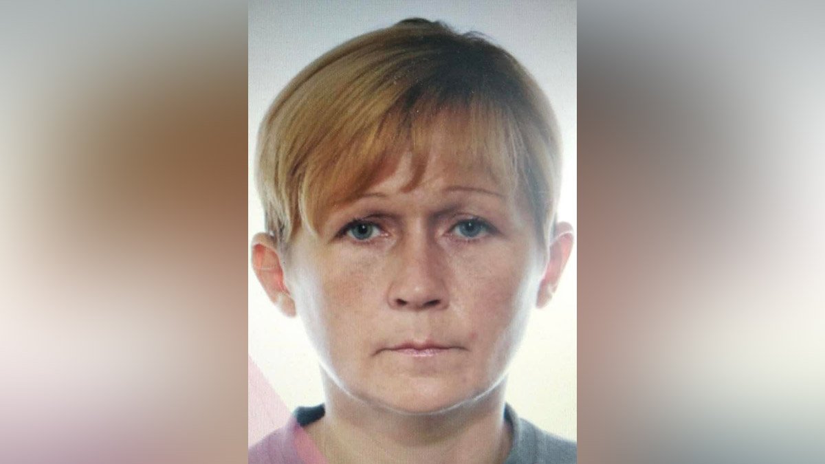 Ушла из дома 1 января: в Днепропетровской области разыскивают 40-летнюю женщину