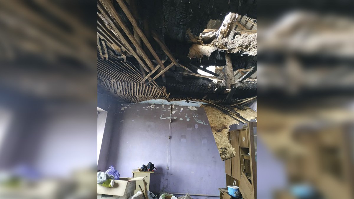 В Днепропетровской области сгорел частный дом: семье с двумя детьми требуется помощь