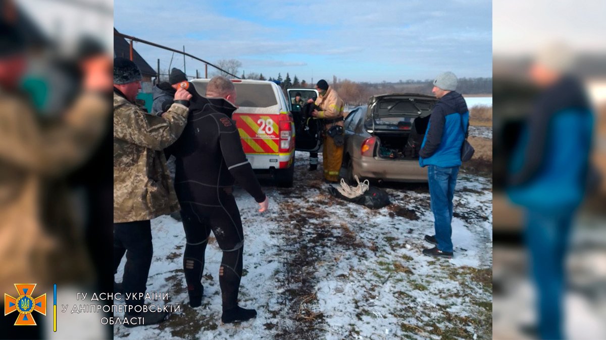 В Днепропетровской области мужчина для видео прыгнул в прорубь: водолазы достали тело