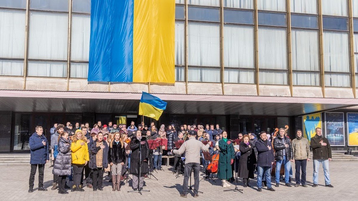 Днепр и область присоединились к всеукраинскому творческому марафону «Вільне небо/Free Sky»