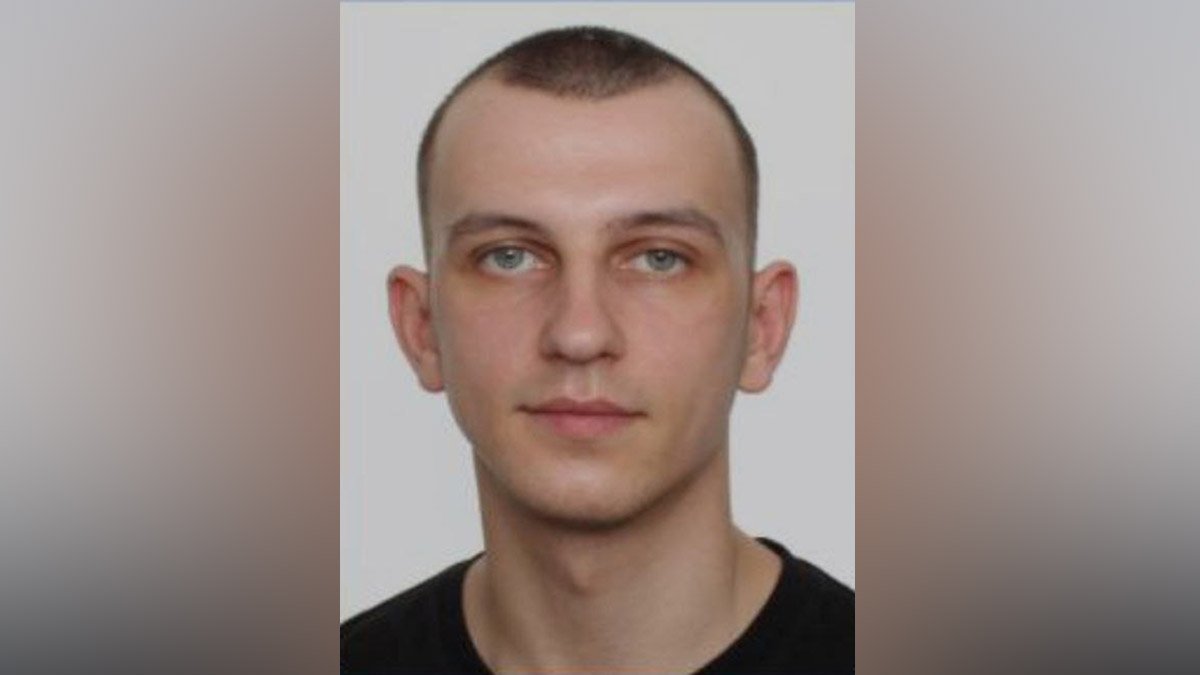 Без вести пропал 26-летний волонтер из Днепра