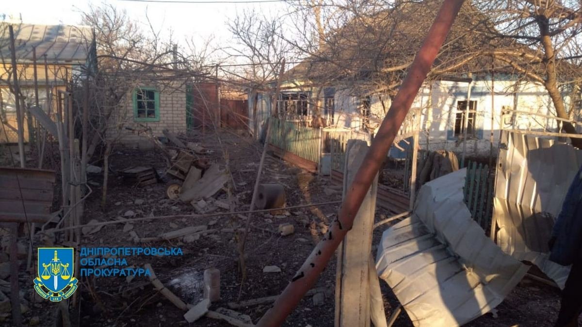 Обстрел орков "Градами" по Днепропетровской области: пострадал один человек, повреждены более 20 домов